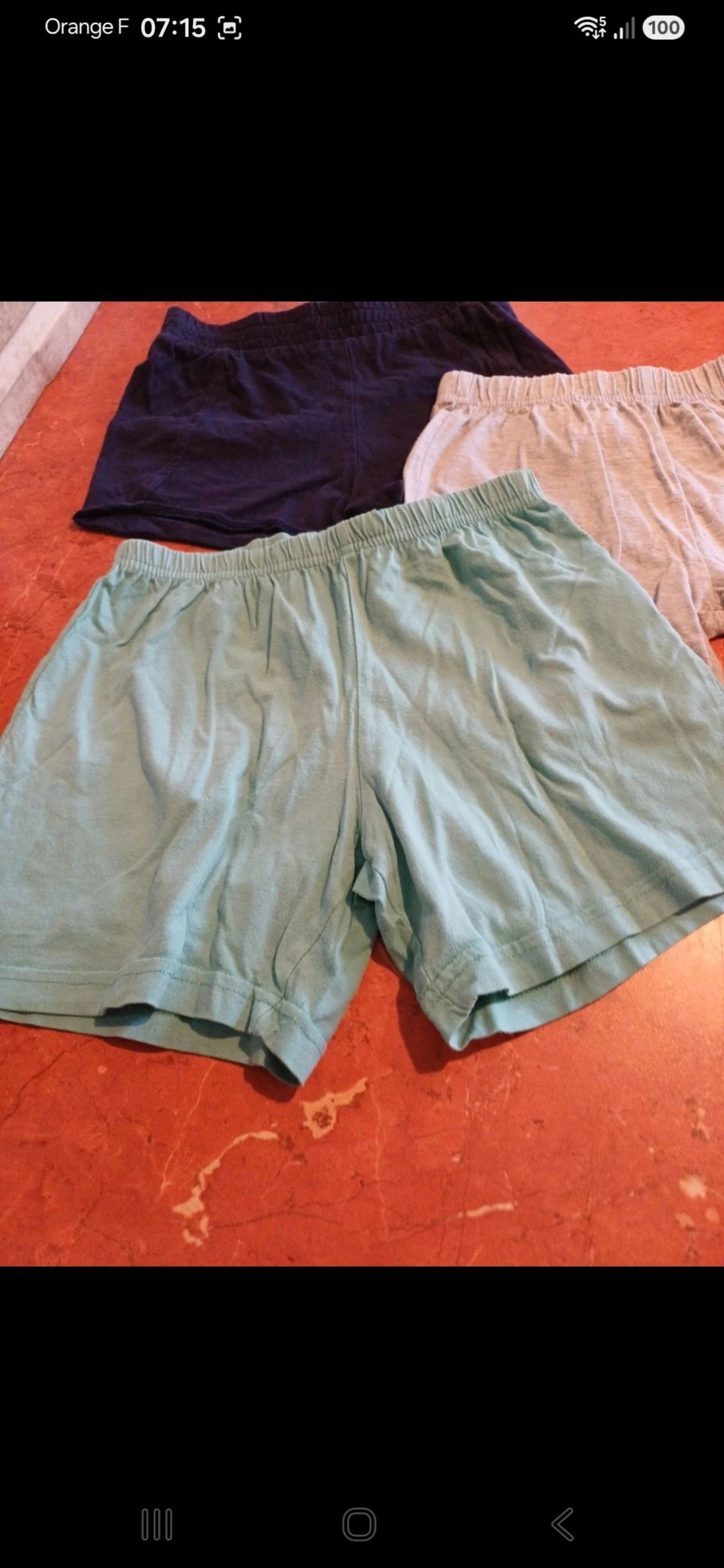 Lot of 3 boys' shorts size 5 years – photo 2